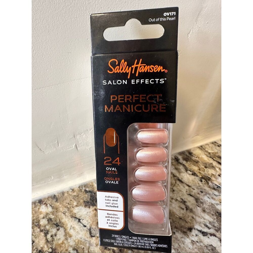 Sally Hansen Salon Effects Perfect Manicure 24 Press on Nails W/ Glue Oval Pearl